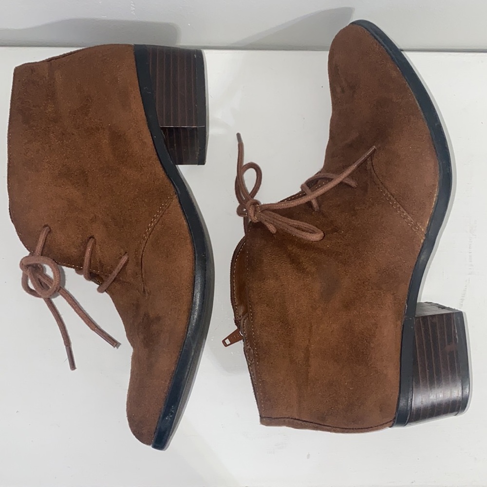 Yuu Women’s Peppa Ankle Boots Block Heel Suede Dark Brown Size 6